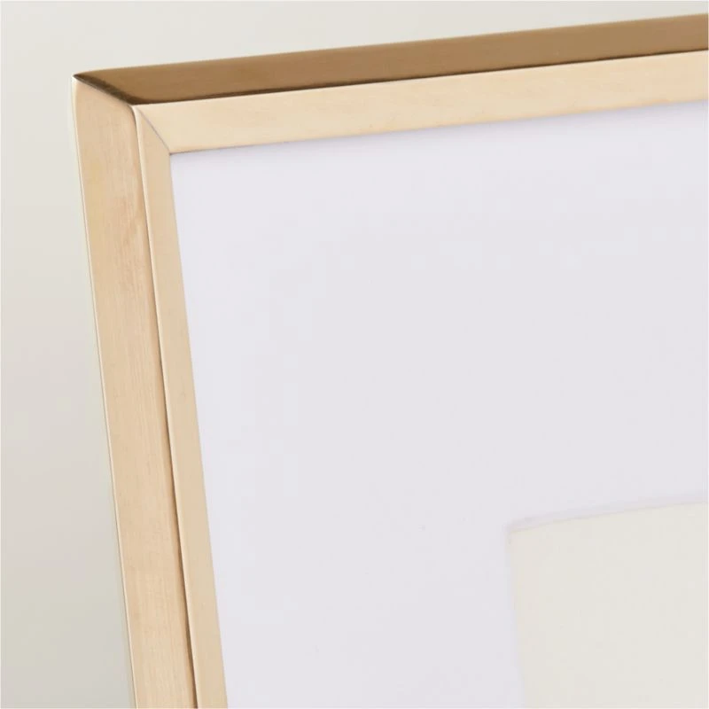 Blaine Polished Brass Picture Frame 5"x7" 3 Blaine Polished Brass Picture Frame 5"x7" - Image 3