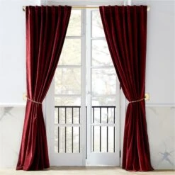 Bolt Polished Brass Chain Curtain Tieback -Optimal Furniture Store BoltDrpryTiebackChnPldBrsAVSHF21 1