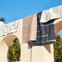 Faro Handwoven Performance White And Black Indoor/Outdoor Area Rug 5'x8' -Optimal Furniture Store CB2SU23 17C V1 RET