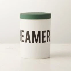 Dreamer In London Cedarwood And Vanilla Candle -Optimal Furniture Store DreamerinLondonCandleAV2SHF22