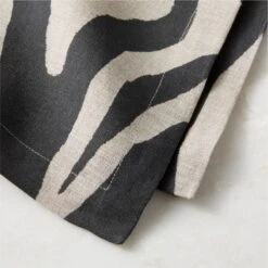 Linho Zebra Print EUROPEAN FLAX™-Certified Linen Napkin -Optimal Furniture Store LinhoZebraPrintNapkin20AVSHS23