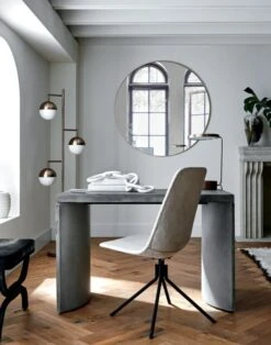 Infinity Brass Round Wall Mirror 48" -Optimal Furniture Store MarcelConcreteDeskLinksFB19