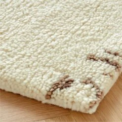 Marrin Hand-Knotted Ivory Wool Area Rug 5'x8' -Optimal Furniture Store MarrinHdkdNZWlIvryRug8x10ROS23