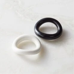 Moore Porcelain Black Napkin Rings Set Of 8 -Optimal Furniture Store MooreShnyPrclnNapkinRingGrpFHF22