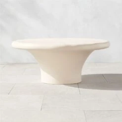 Pompeo Outdoor Coffee Table Cover Large -Optimal Furniture Store PompeoResinTableLrgSHS23 1