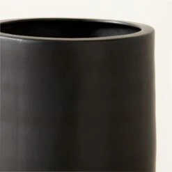 Reo Tall Black Vase -Optimal Furniture Store ReoLargeBlackVaseAVSHS23
