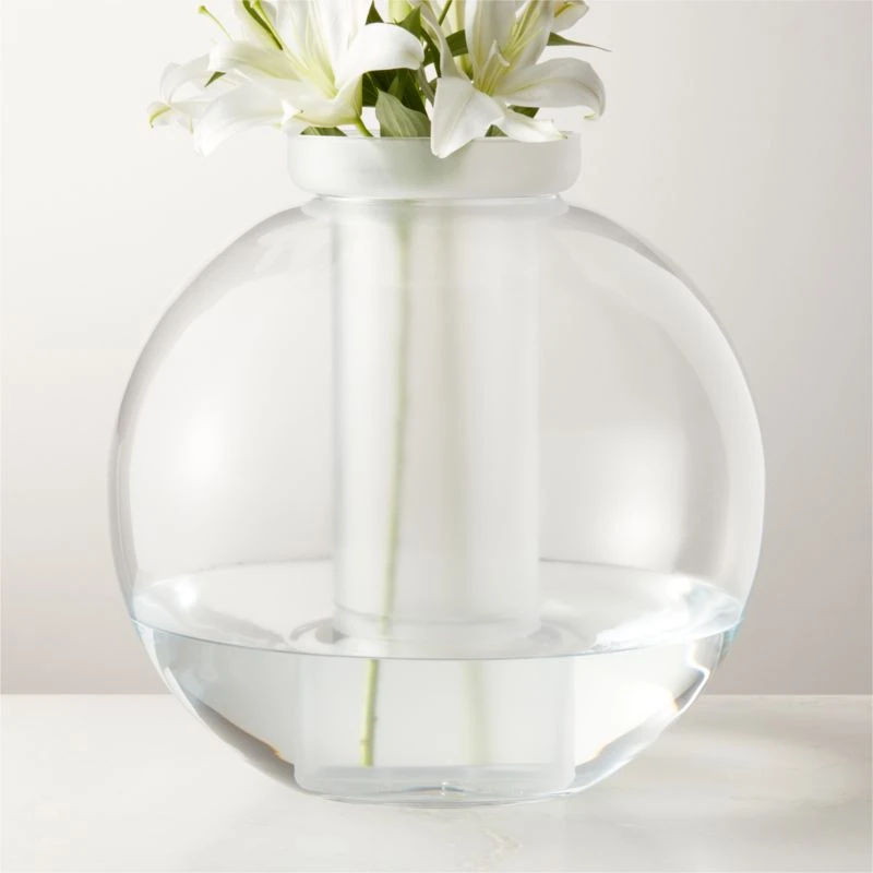 Sfera Globe Glass Vase 2 Sfera Globe Glass Vase - Image 2