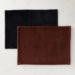 Black Velvet Placemat -Optimal Furniture Store VelvetNRumRasinPlacematGrpFHF22